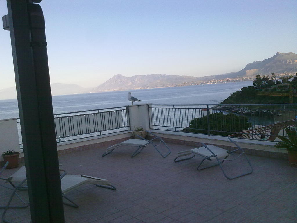 La Caletta Bed & Breakfast Santa Flavia Luaran gambar